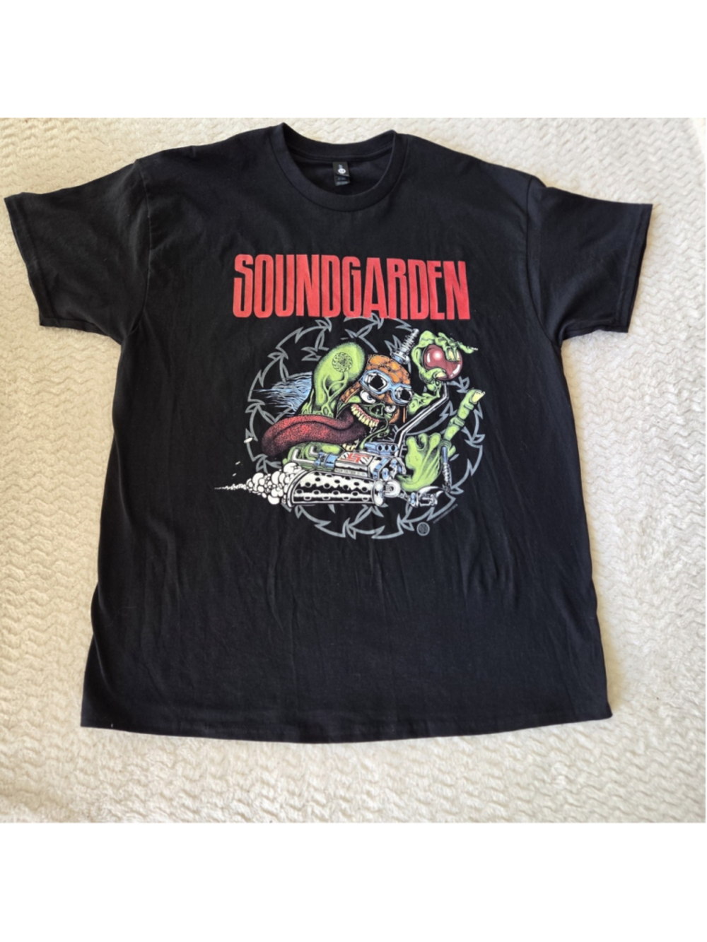 Soundgarden T Shirt Size L